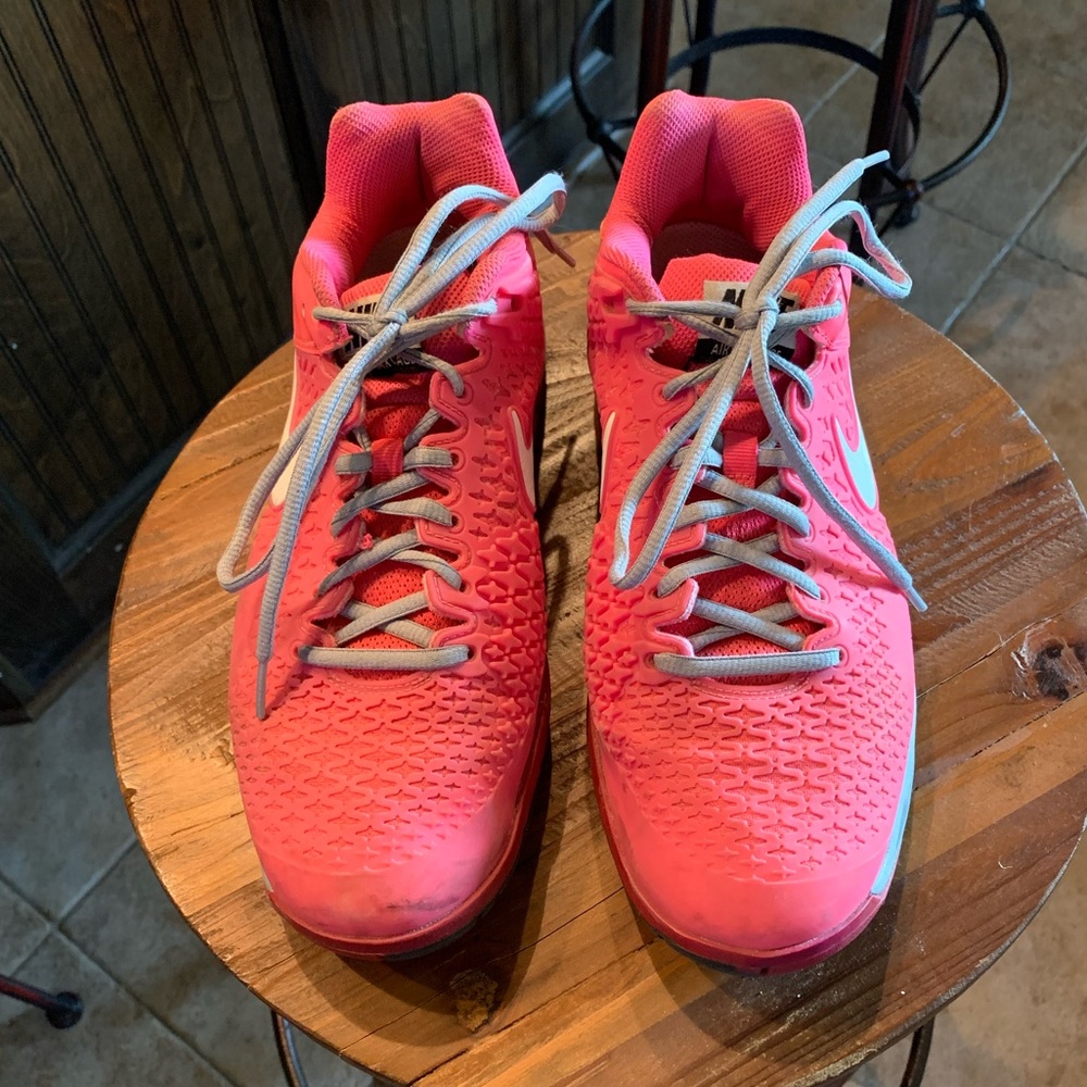 Tennis court shoes!